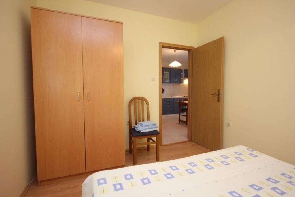 Apartments Zoki - Great Location Close To The Sea Vis Zewnętrze zdjęcie